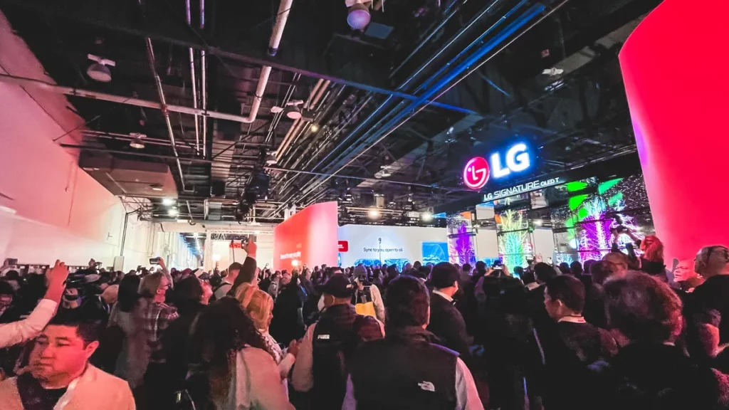 Crowded CES Floor